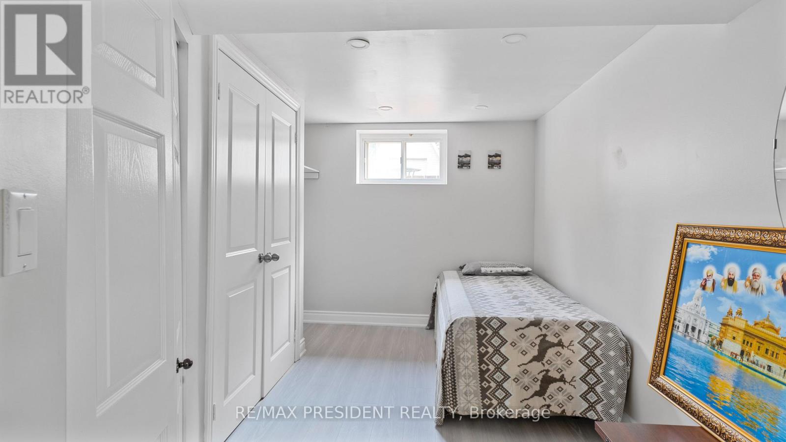 163 Prince Charles Drive, Halton Hills, Ontario  L7G 3W1 - Photo 19 - W12462763