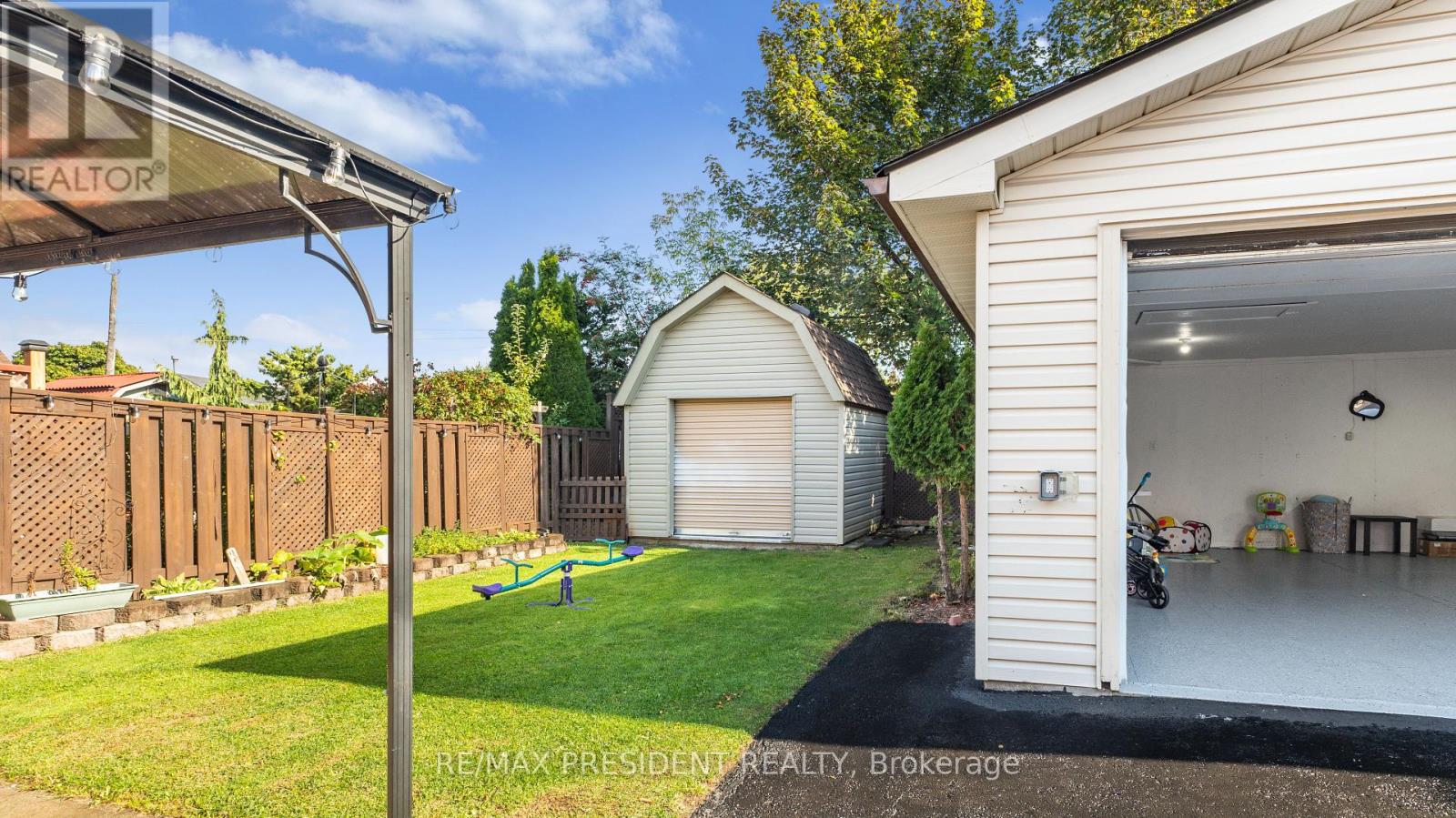 163 Prince Charles Drive, Halton Hills, Ontario  L7G 3W1 - Photo 28 - W12462763