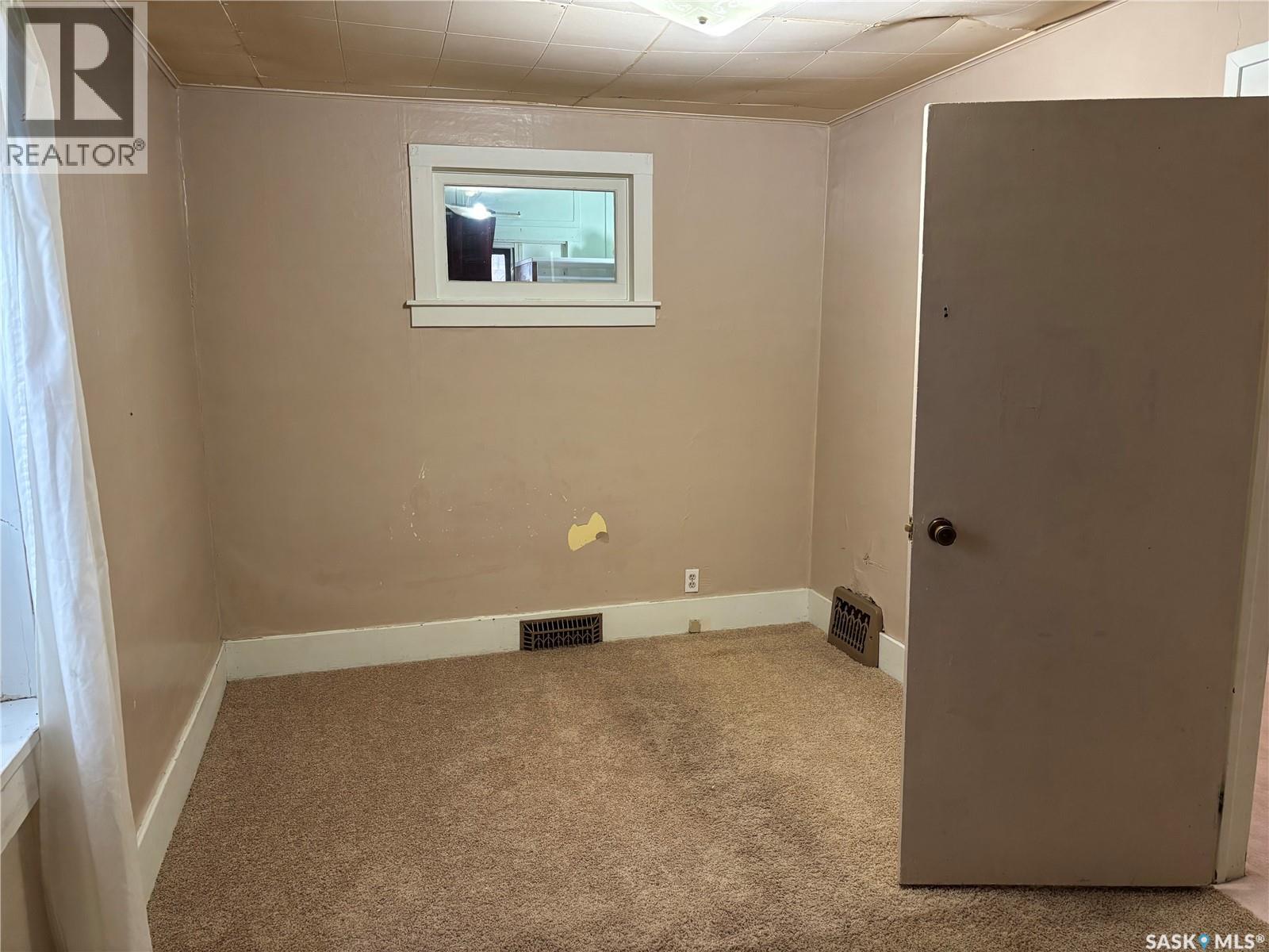 824 Cartier Avenue, Moose Jaw, Saskatchewan  S6H 1M1 - Photo 7 - SK012255