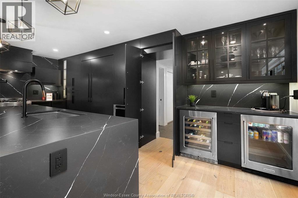 4527 Riverside Drive, Windsor, Ontario  N8Y 1B7 - Photo 10 - 25026164