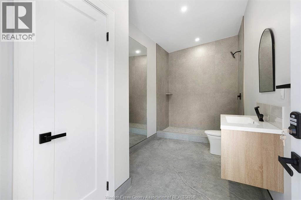 4527 Riverside Drive, Windsor, Ontario  N8Y 1B7 - Photo 36 - 25026164