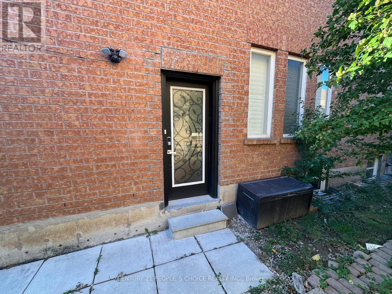 Bsmt - 7179 Terragar Boulevard, Mississauga, Ontario  L5N 7L9 - Photo 3 - W12462890