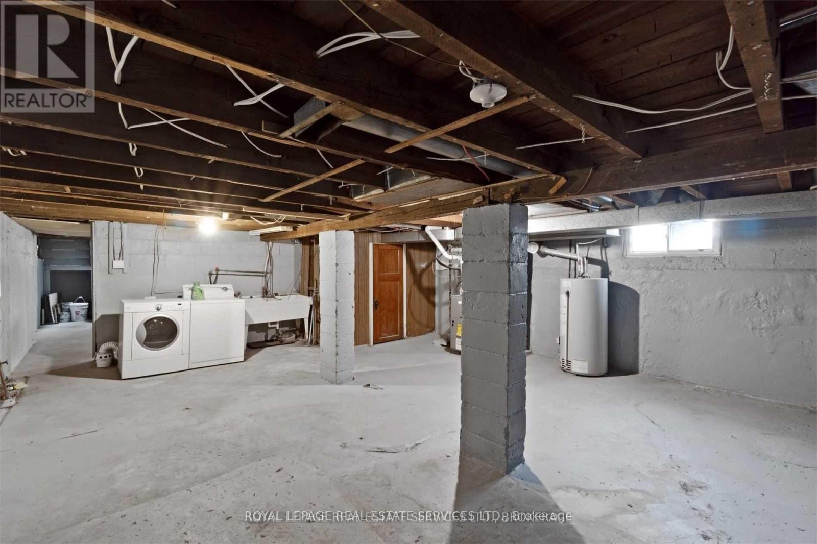 20 Thirty Second Street, Toronto, Ontario  M8W 3G4 - Photo 18 - W12462910