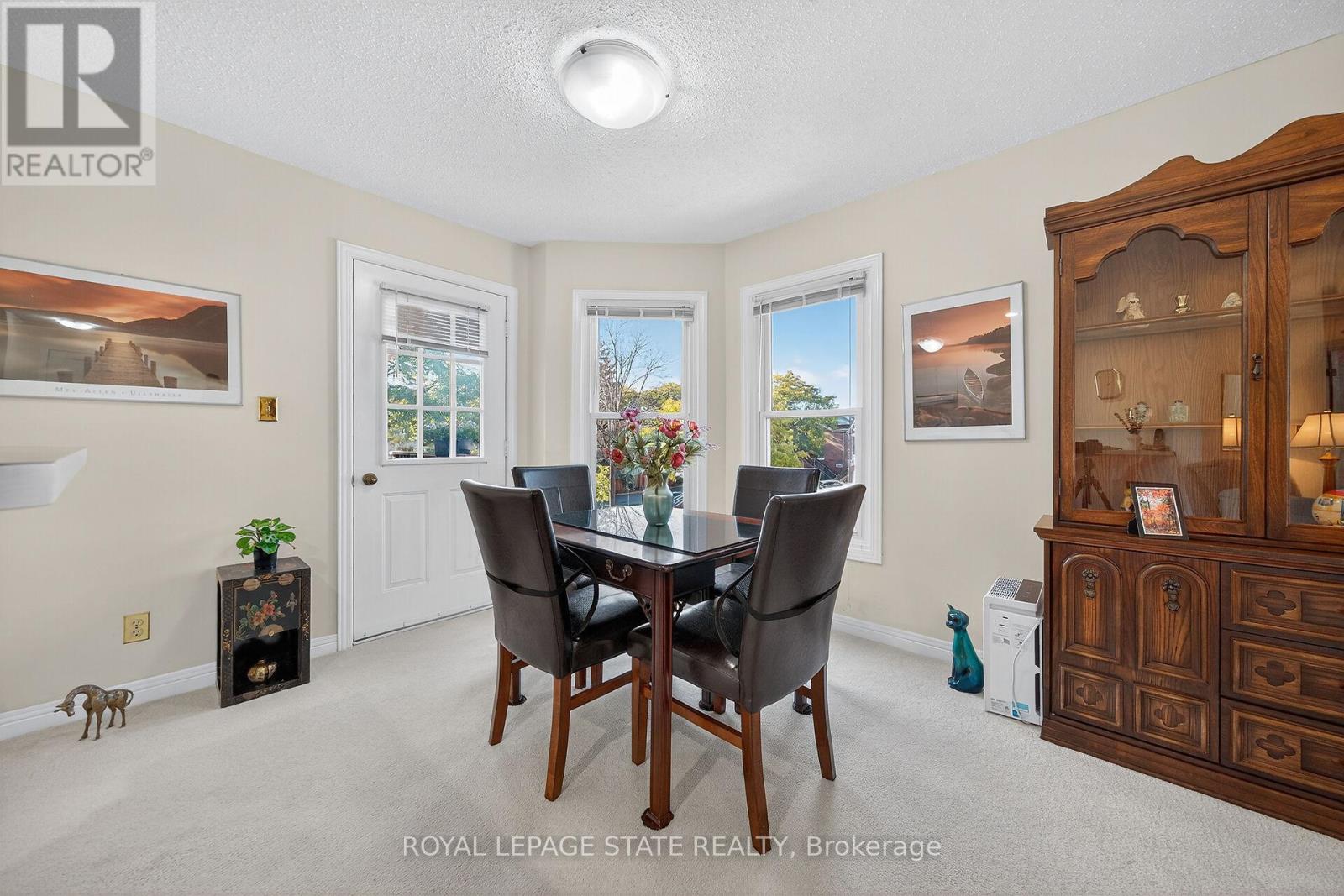 301 - 1210 Thorpe Road, Burlington, Ontario  L7S 2G7 - Photo 13 - W12462912