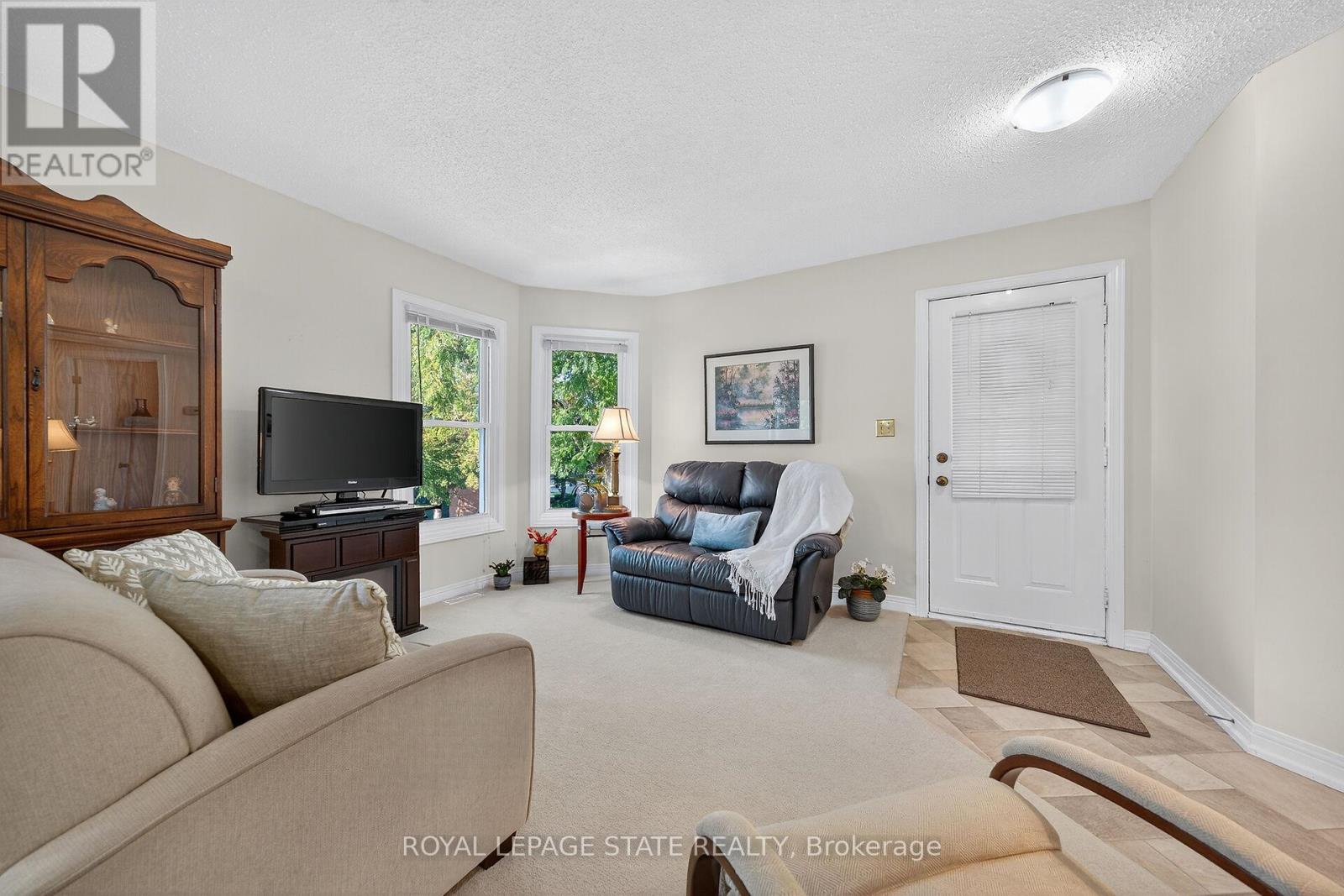 301 - 1210 Thorpe Road, Burlington, Ontario  L7S 2G7 - Photo 14 - W12462912