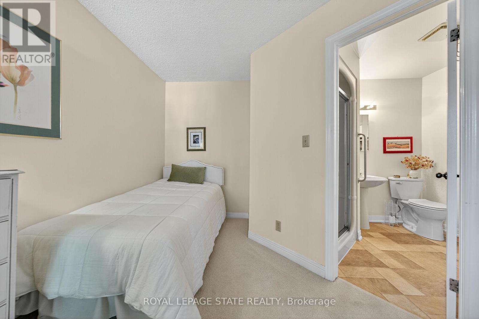 301 - 1210 Thorpe Road, Burlington, Ontario  L7S 2G7 - Photo 31 - W12462912