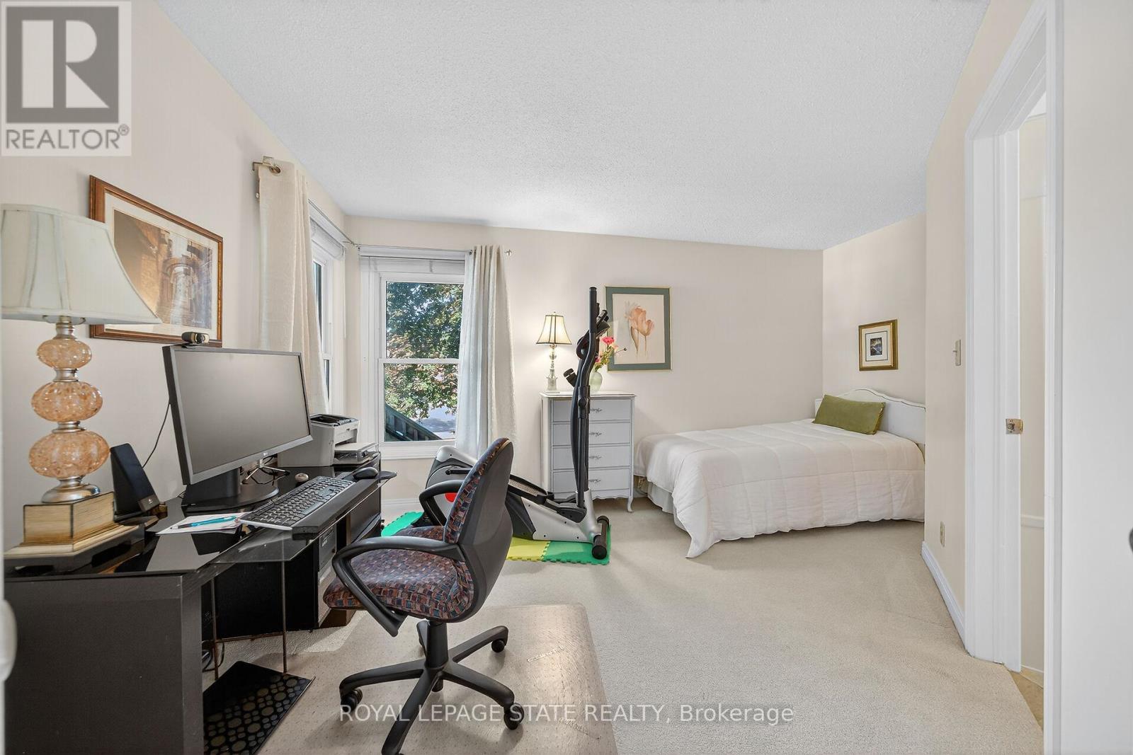 301 - 1210 Thorpe Road, Burlington, Ontario  L7S 2G7 - Photo 32 - W12462912