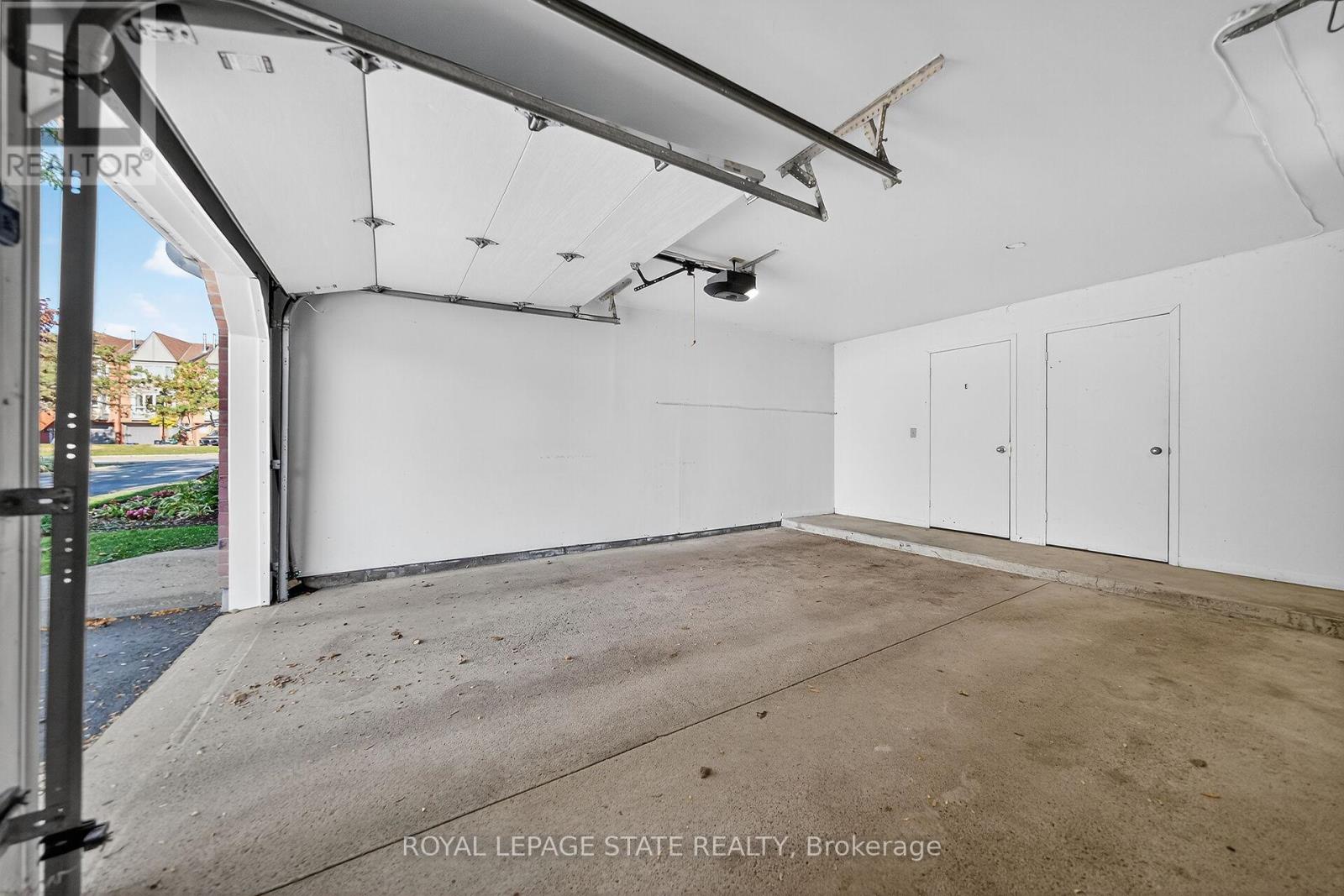 301 - 1210 Thorpe Road, Burlington, Ontario  L7S 2G7 - Photo 42 - W12462912