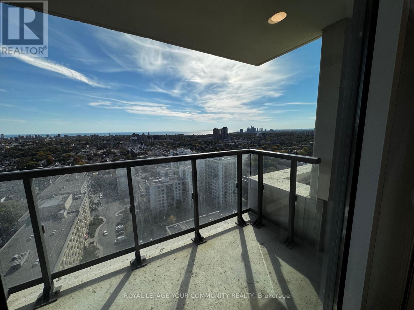 2505 - 1410 Dupont Street, Toronto, Ontario  M6H 0B6 - Photo 14 - W12462926