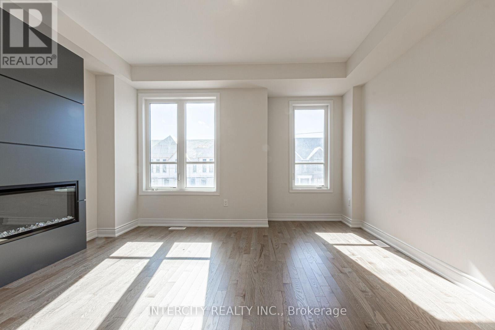 3273 Sixth Line, Oakville, Ontario  L6H 0Z8 - Photo 14 - W12462936