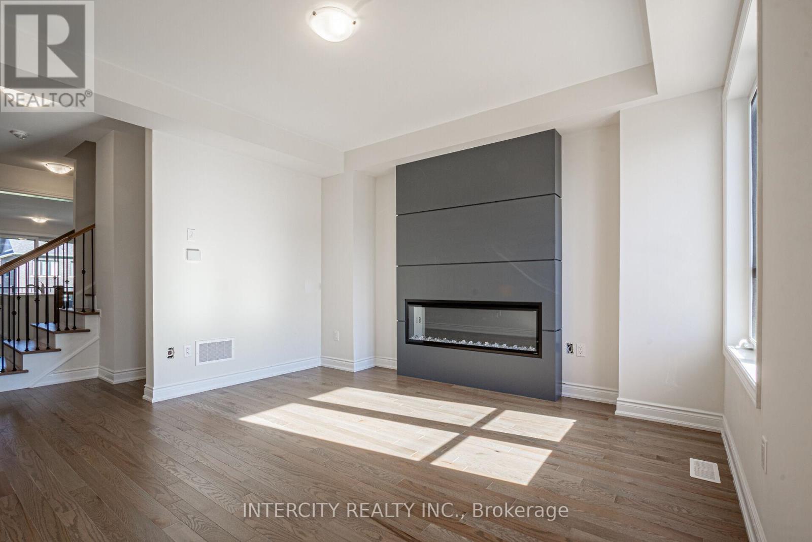 3273 Sixth Line, Oakville, Ontario  L6H 0Z8 - Photo 16 - W12462936