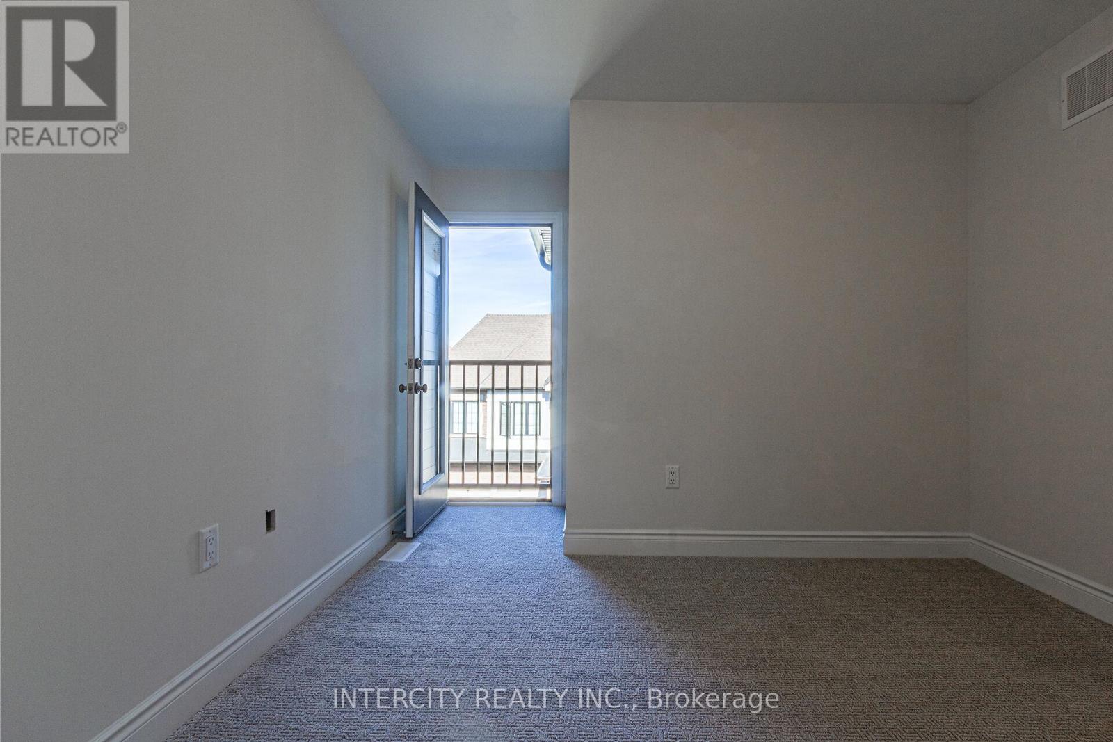 3273 Sixth Line, Oakville, Ontario  L6H 0Z8 - Photo 30 - W12462936