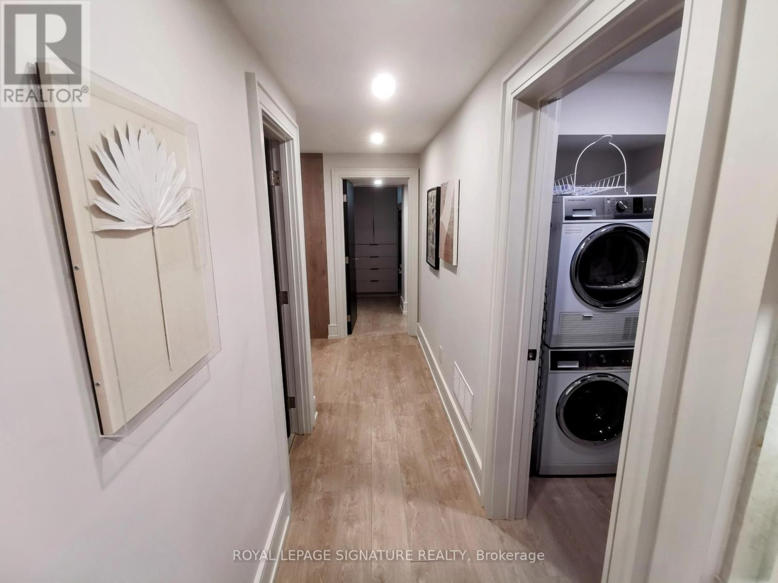 Bsmt - 20 Lukow Terrace, Toronto, Ontario  M6R 3B8 - Photo 5 - W12462976