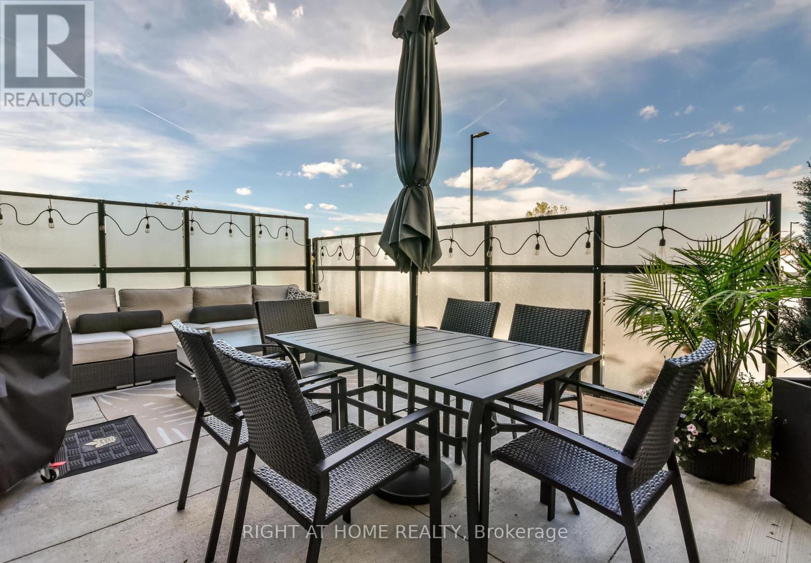 119 - 405 Dundas Street W, Oakville, Ontario  L6M 5P9 - Photo 16 - W12463024