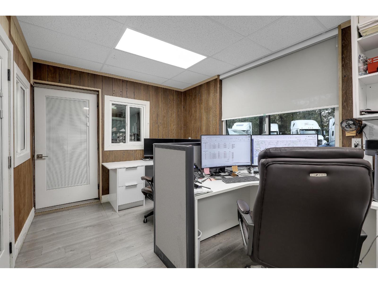 10912 Timberland Road, Surrey, British Columbia  V3V 3T5 - Photo 14 - R3058202