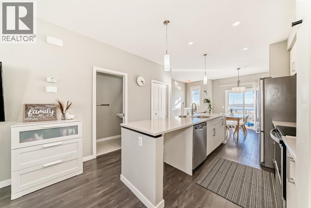 84 Copperstone Villas Se, Calgary, Alberta  T2Z 5E3 - Photo 11 - A2264530