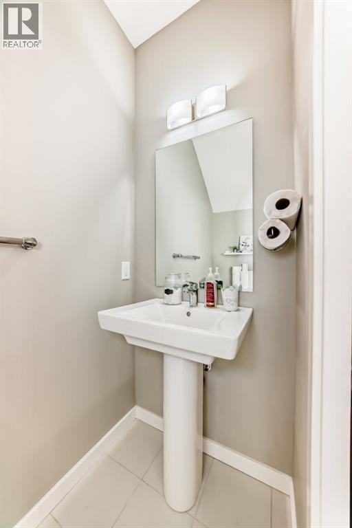 84 Copperstone Villas Se, Calgary, Alberta  T2Z 5E3 - Photo 24 - A2264530