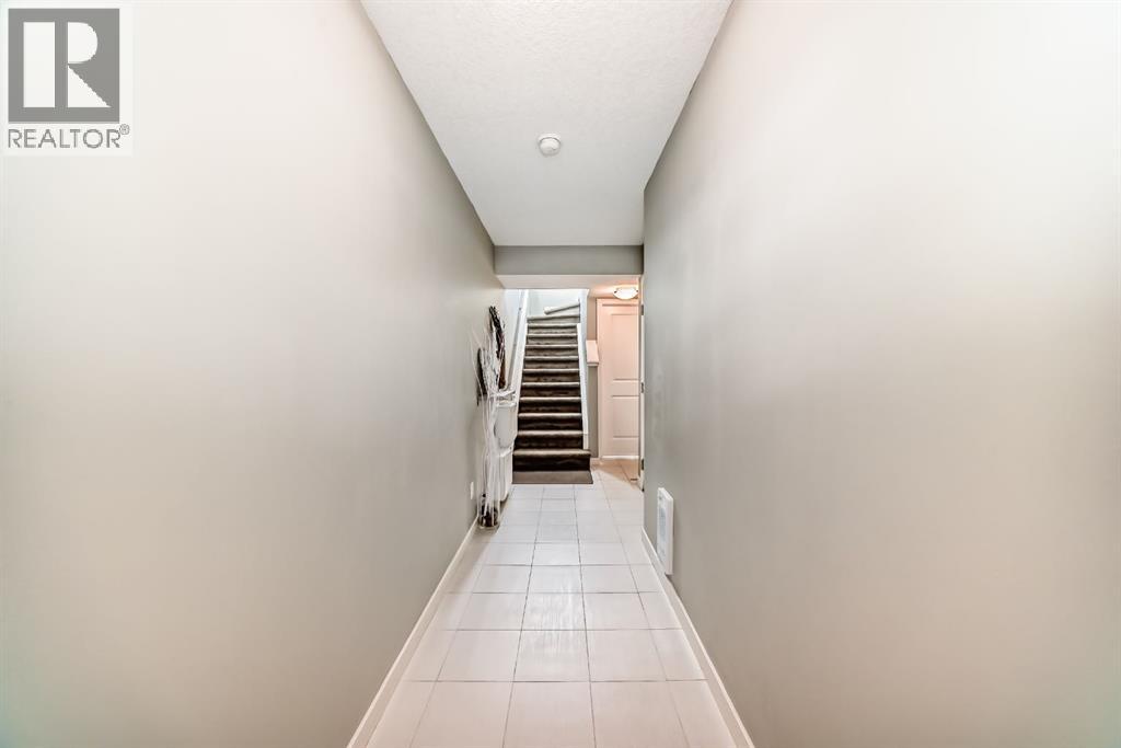 84 Copperstone Villas Se, Calgary, Alberta  T2Z 5E3 - Photo 8 - A2264530