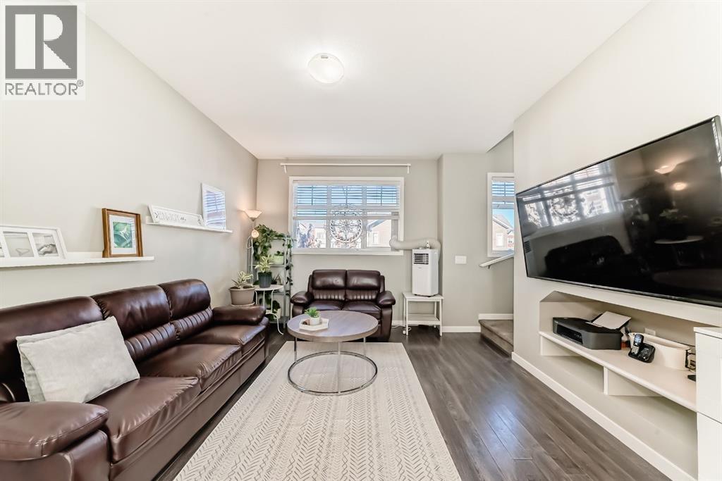 84 Copperstone Villas Se, Calgary, Alberta  T2Z 5E3 - Photo 16 - A2264530