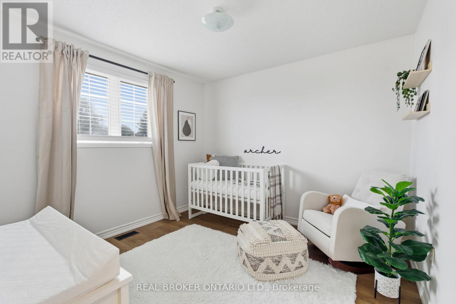 28 Brookheath Lane, Hamilton, Ontario  L0R 1W0 - Photo 25 - X12462873