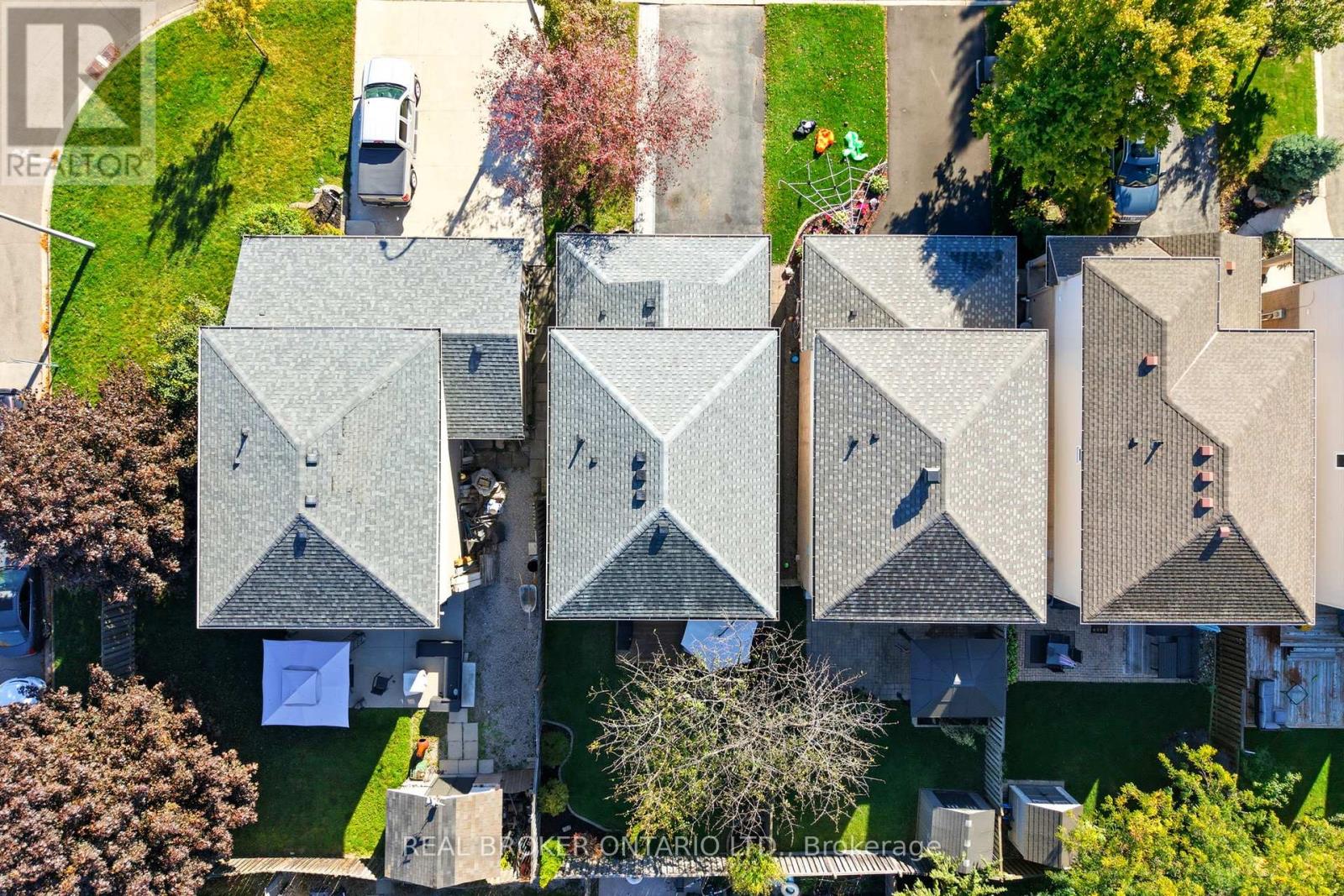 28 Brookheath Lane, Hamilton, Ontario  L0R 1W0 - Photo 44 - X12462873