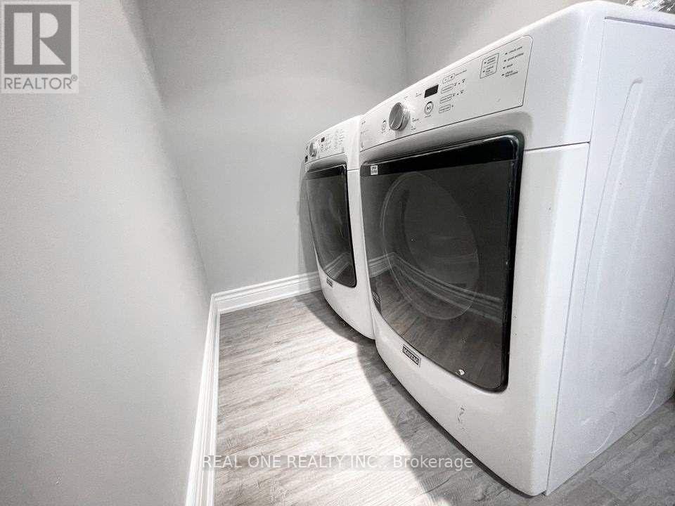 Basement - 99 Warren Avenue, Hamilton, Ontario  L9A 3C7 - Photo 14 - X12462892