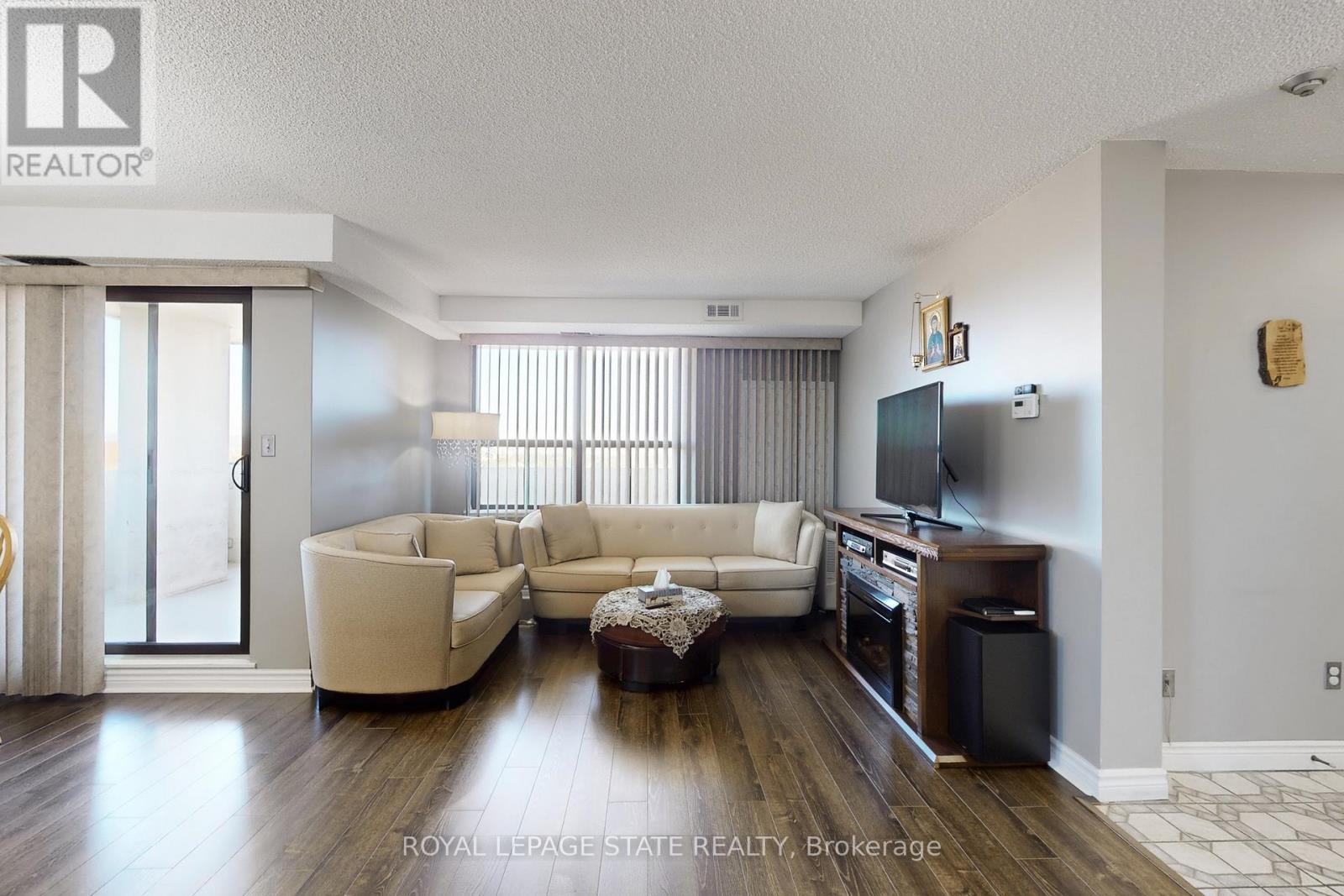 1002 - 432 Main Street, Hamilton, Ontario  L8N 1J9 - Photo 6 - X12462893