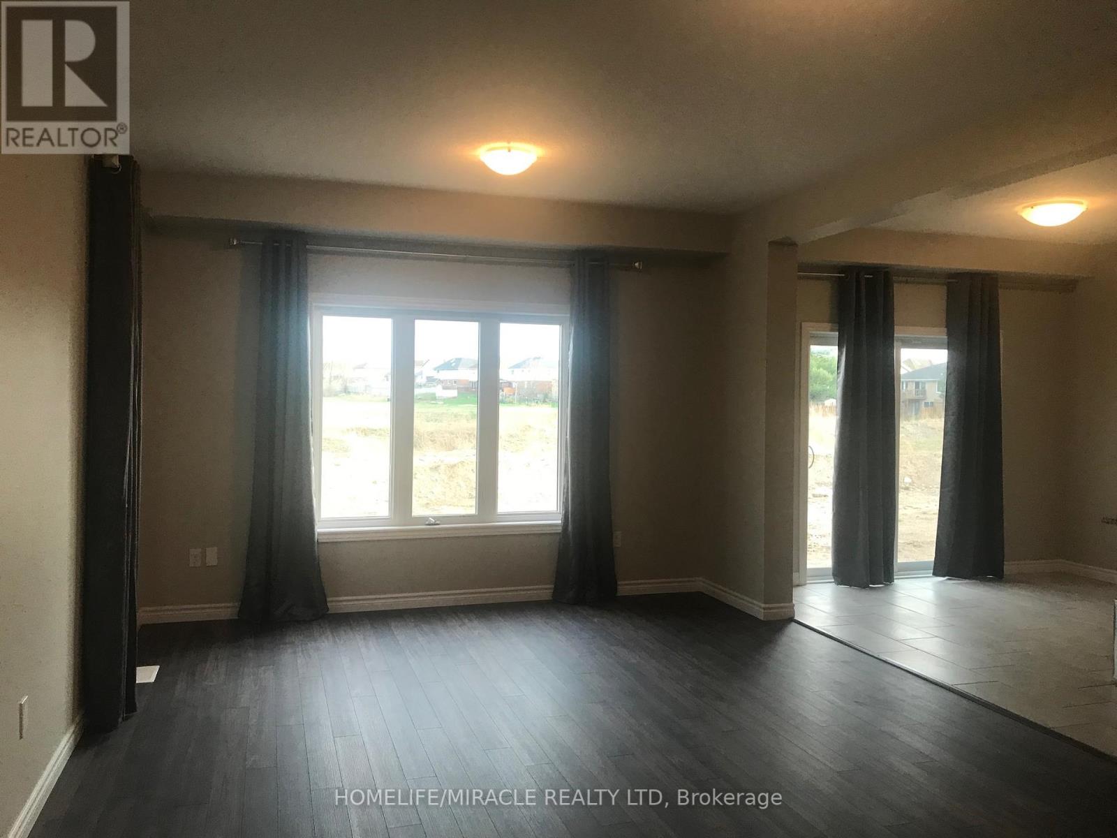 1330 Caen Avenue, Woodstock, Ontario  N4T 0G3 - Photo 9 - X12462907