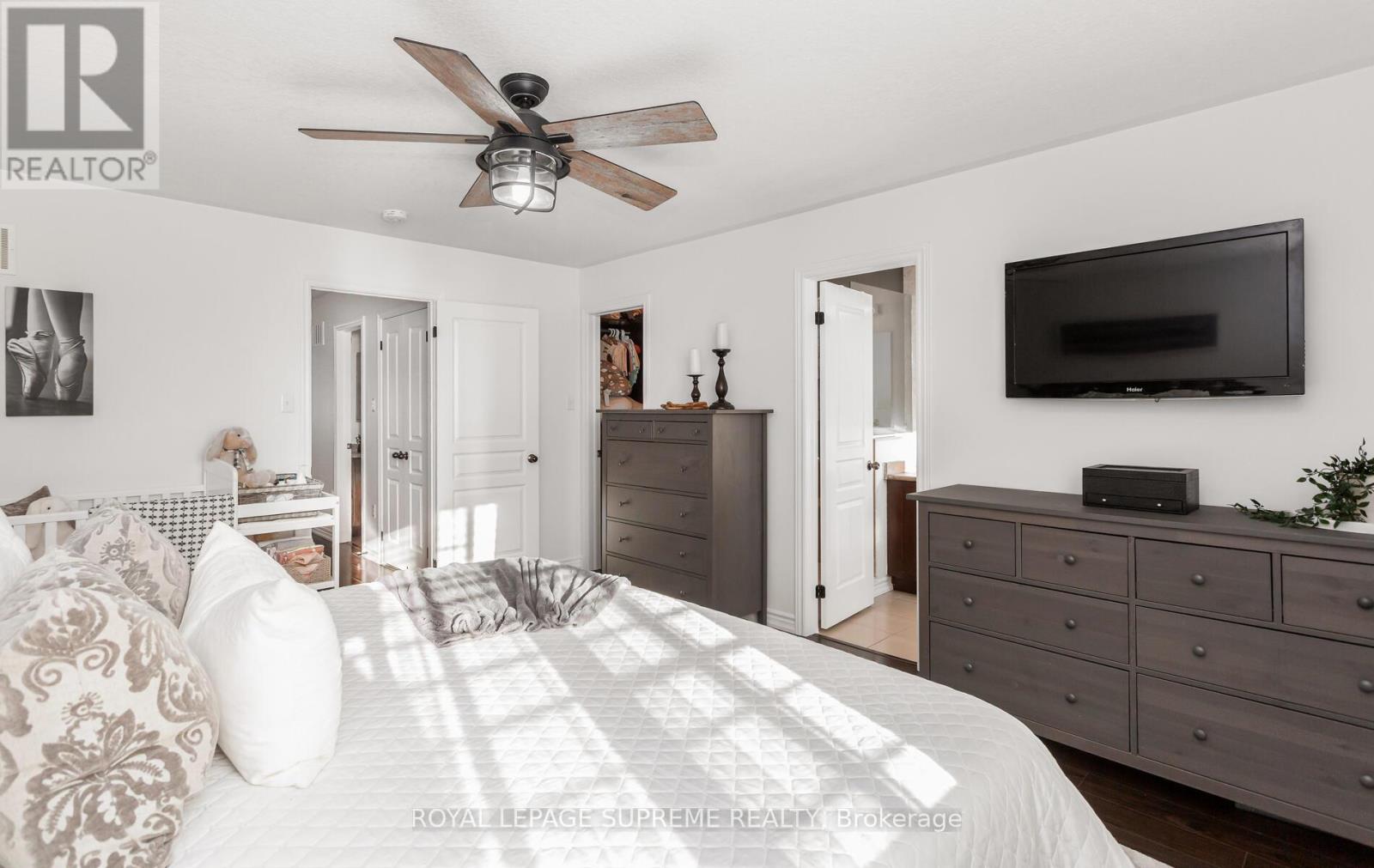 9 Savage Drive, Hamilton, Ontario  L8B 0A1 - Photo 37 - X12462929