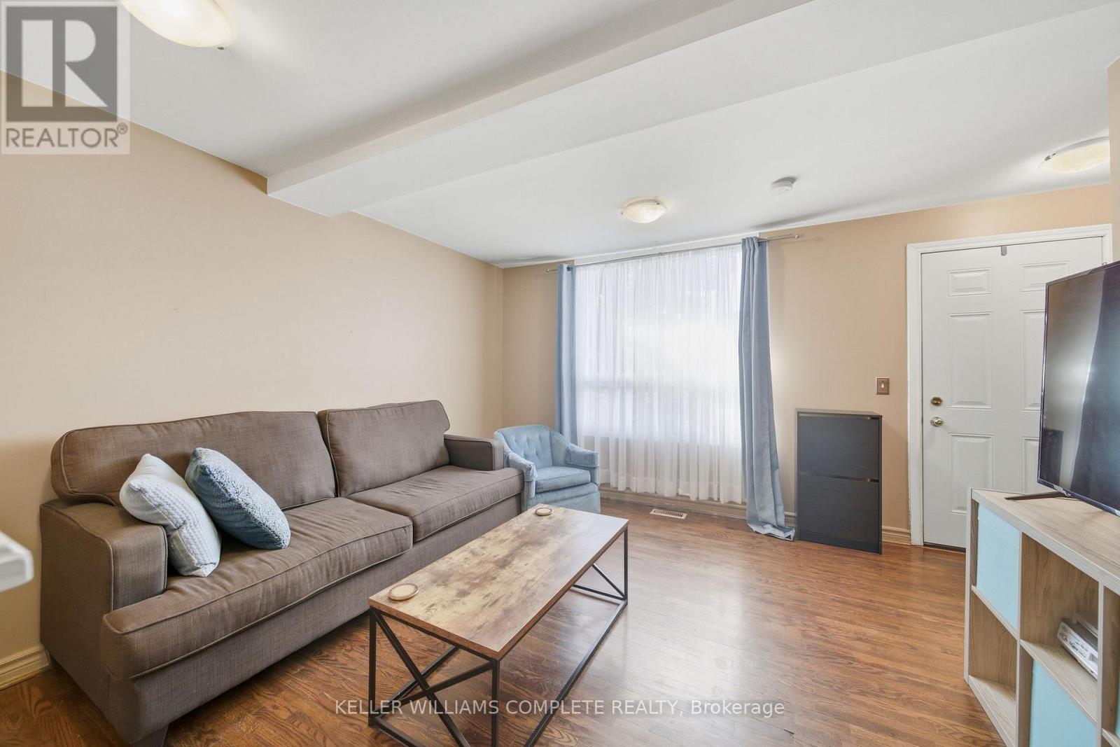175 Grace Avenue, Hamilton, Ontario  L8H 3X1 - Photo 10 - X12462931
