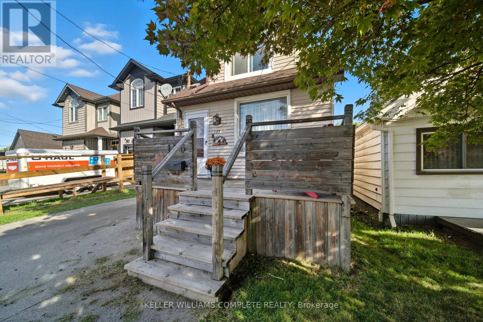 175 Grace Avenue, Hamilton, Ontario  L8H 3X1 - Photo 3 - X12462931