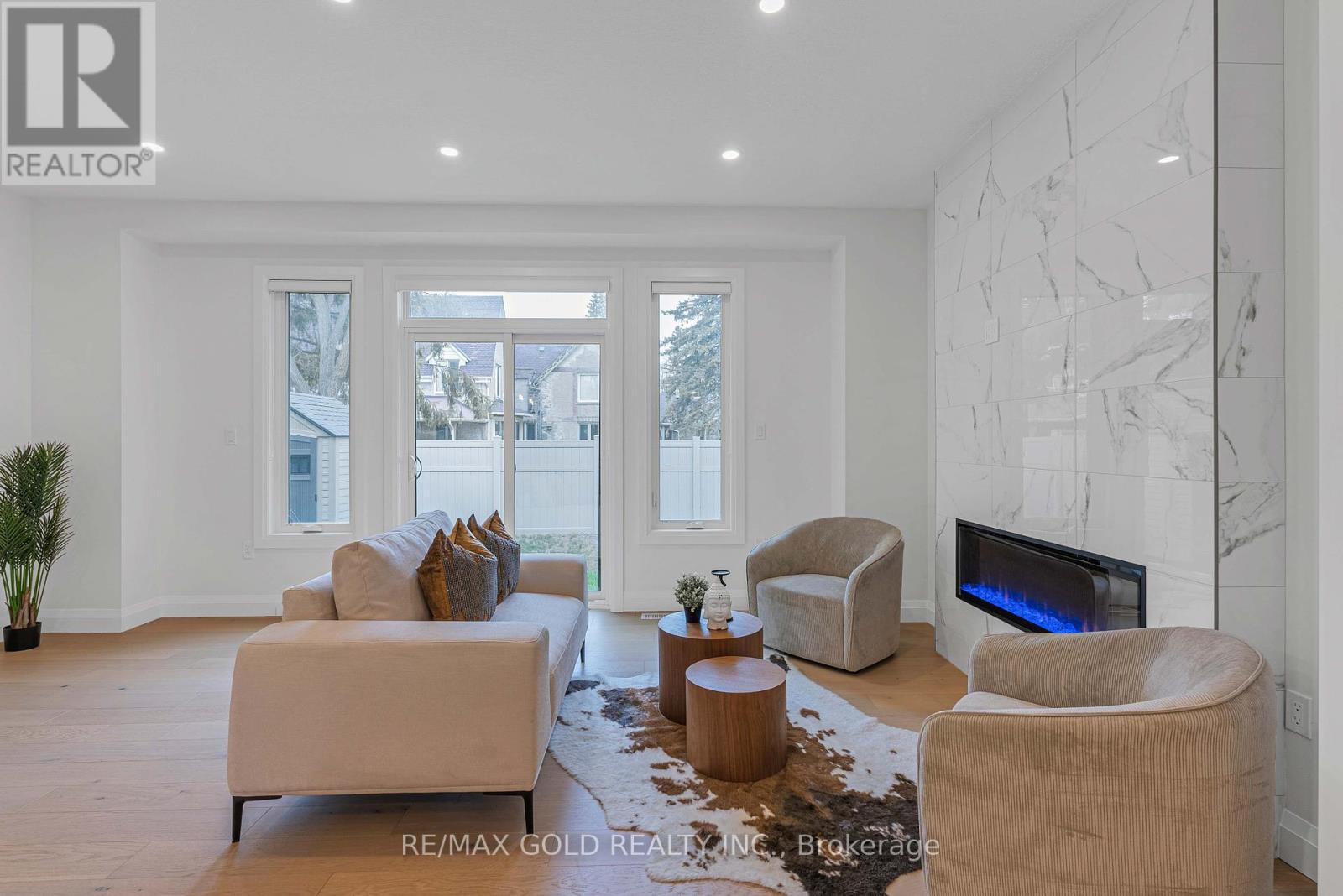 19 - 143 Elgin Street N, Cambridge, Ontario  N1R 0E1 - Photo 15 - X12462949