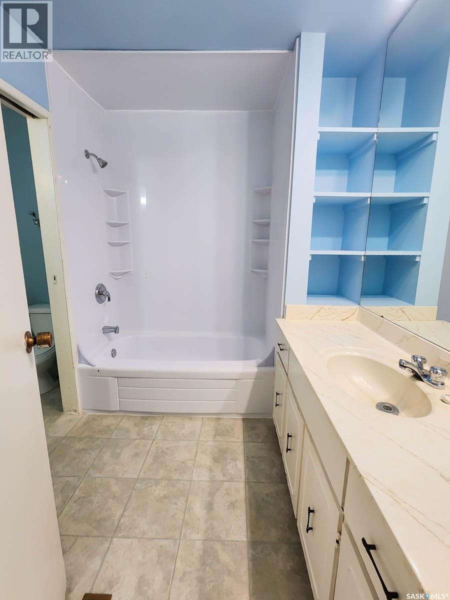 35 Quincy Drive, Regina, Saskatchewan  S4S 6L6 - Photo 14 - SK020765