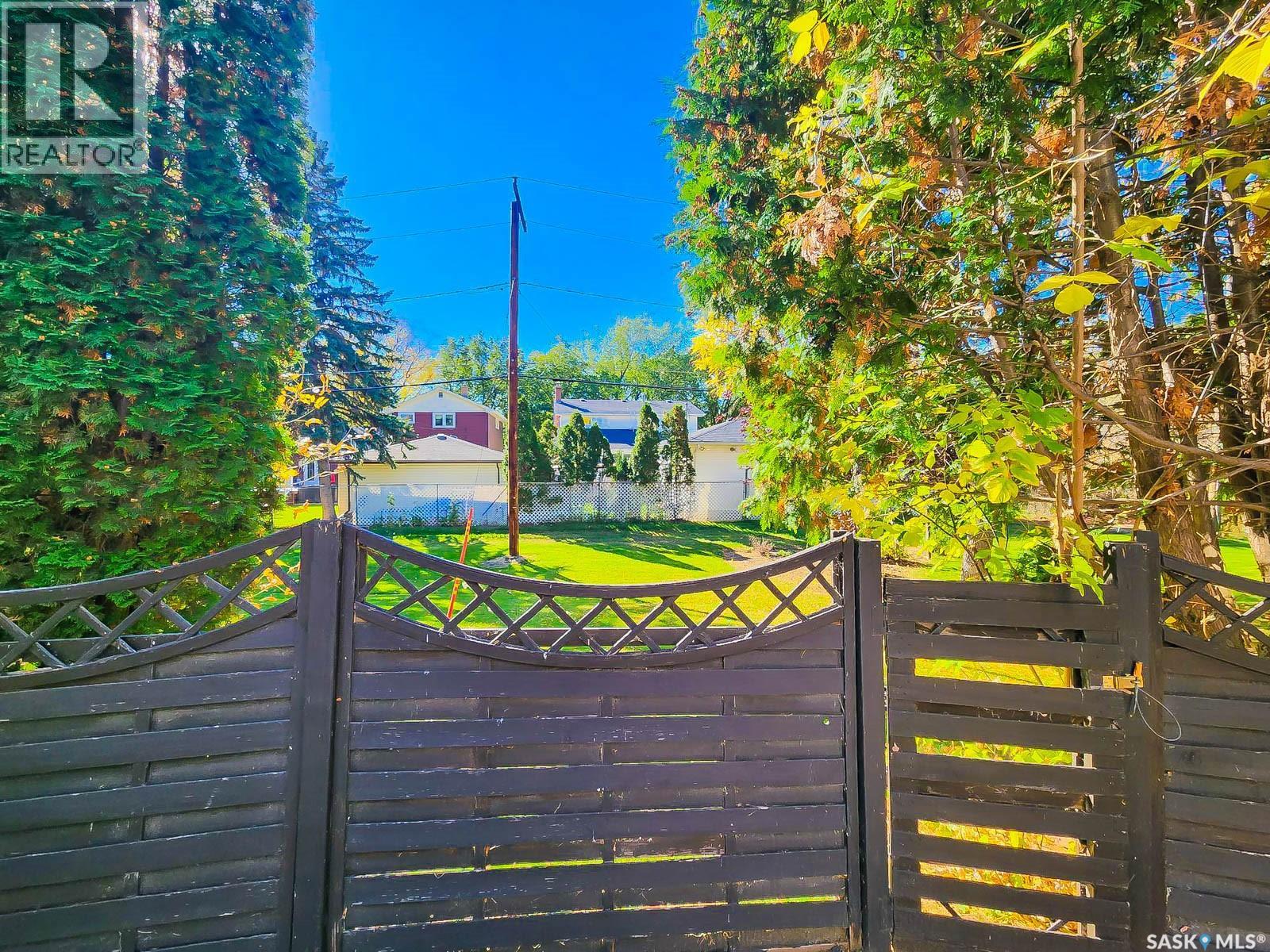 35 Quincy Drive, Regina, Saskatchewan  S4S 6L6 - Photo 22 - SK020765
