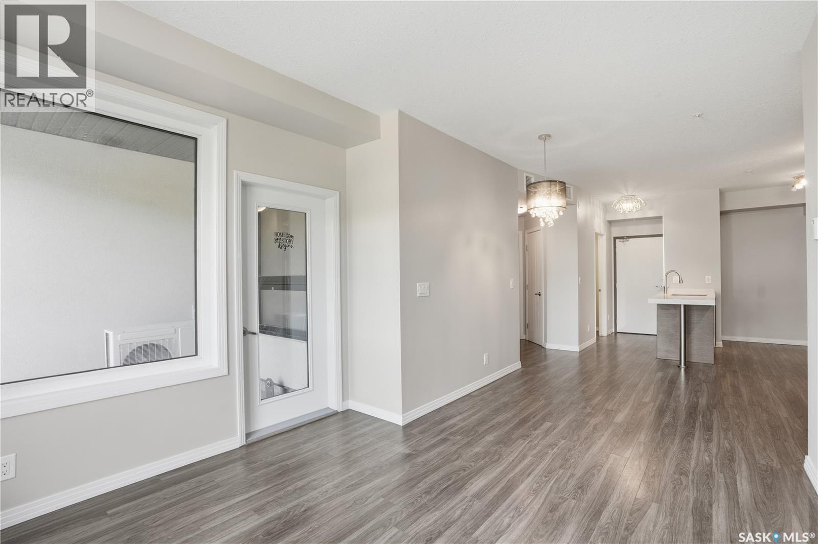 221 235 Evergreen Square, Saskatoon, Saskatchewan  S7W 0T9 - Photo 12 - SK020740