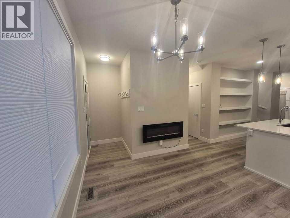 1155 Coalbrook Place W, Lethbridge, Alberta  T1J 5W7 - Photo 2 - A2262874