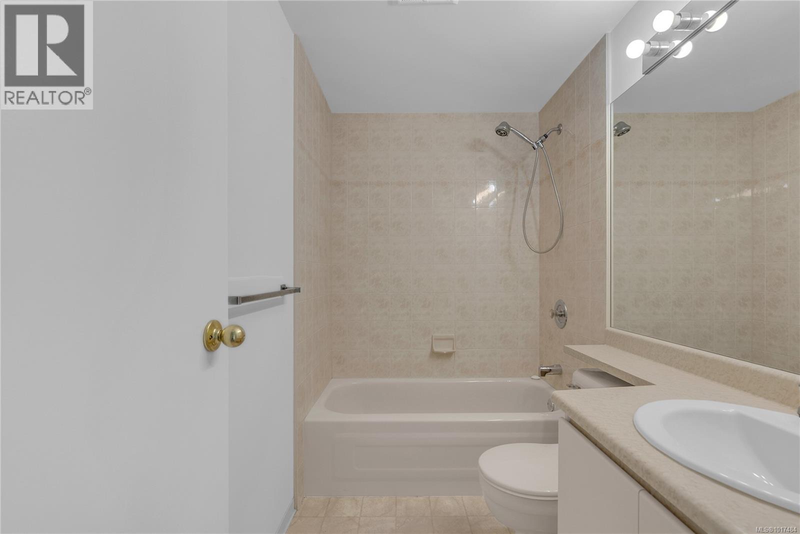 1301 1020 View St, Victoria, British Columbia  V8V 4Y4 - Photo 21 - 1017484
