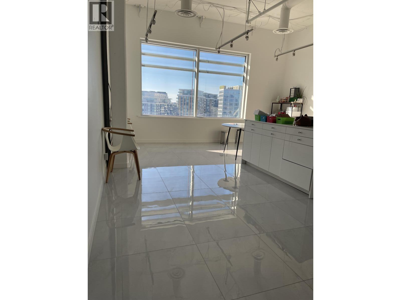 915 8477 Bridgeport Road, Richmond, British Columbia  V6X 0S8 - Photo 4 - C8072920