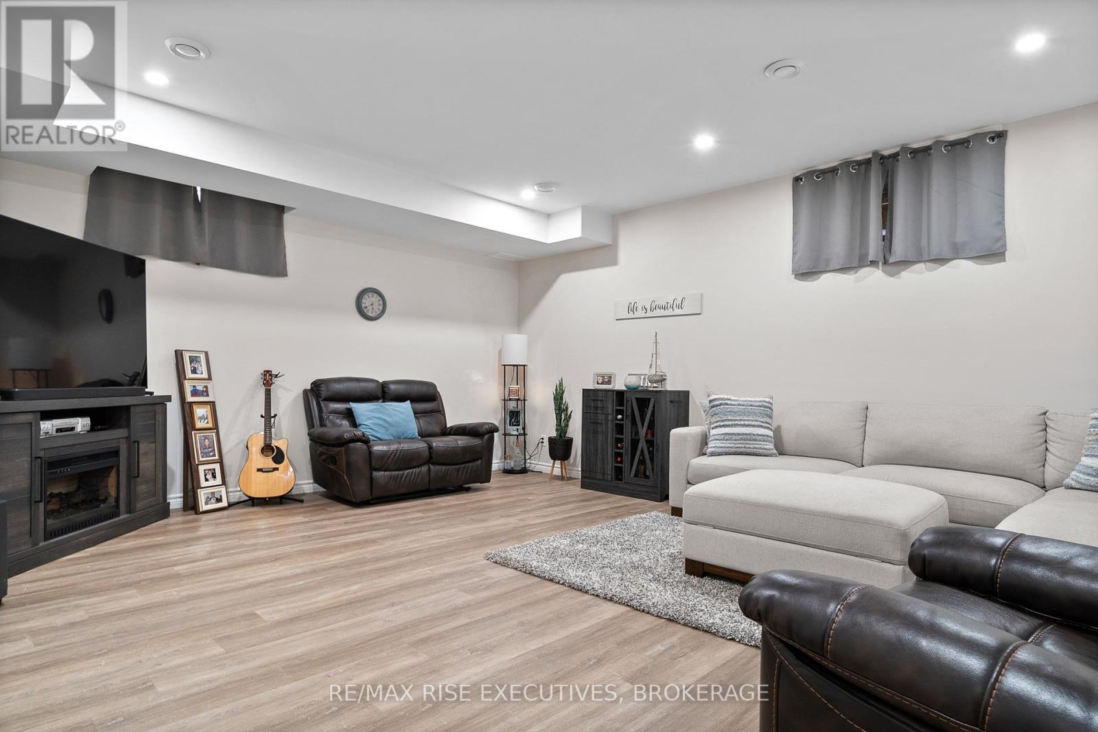 2713 Delmar Street, Kingston, Ontario  K7P 0J1 - Photo 30 - X12463150