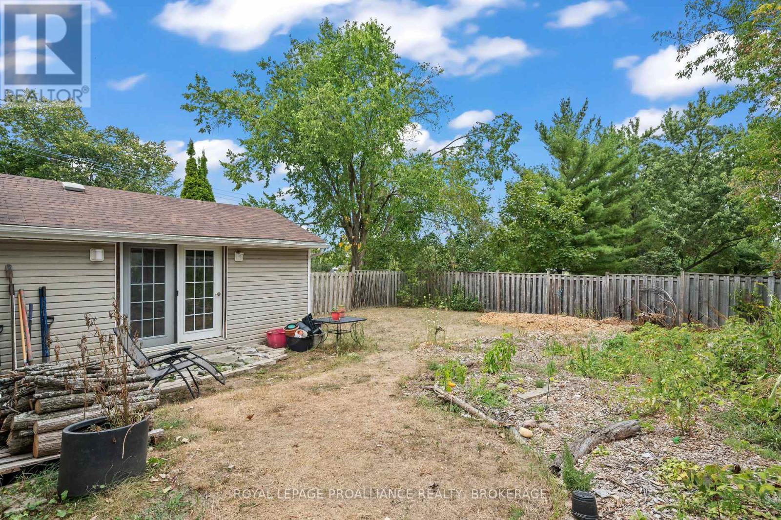 3734 Battersea Road, Frontenac (Frontenac South), Ontario  K0H 1X0 - Photo 19 - X12463190