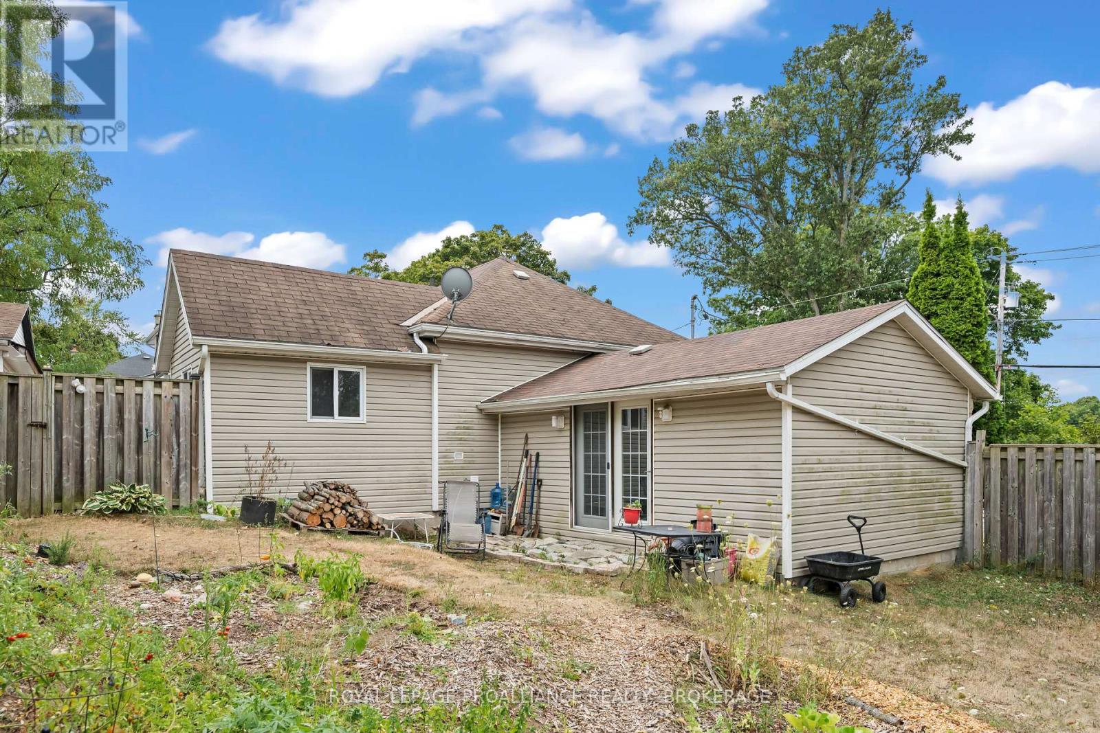 3734 Battersea Road, Frontenac (Frontenac South), Ontario  K0H 1X0 - Photo 20 - X12463190