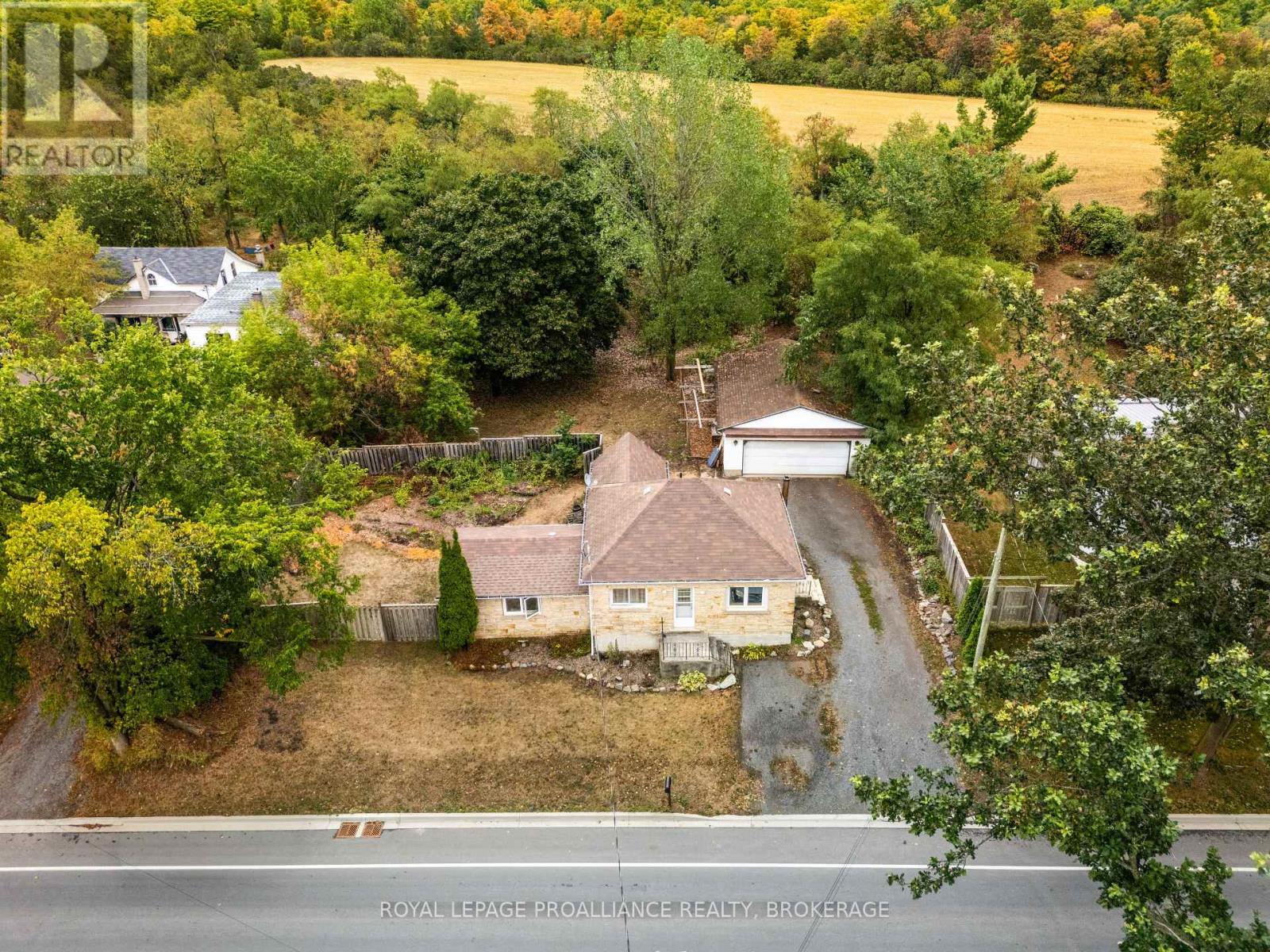 3734 Battersea Road, Frontenac (Frontenac South), Ontario  K0H 1X0 - Photo 21 - X12463190