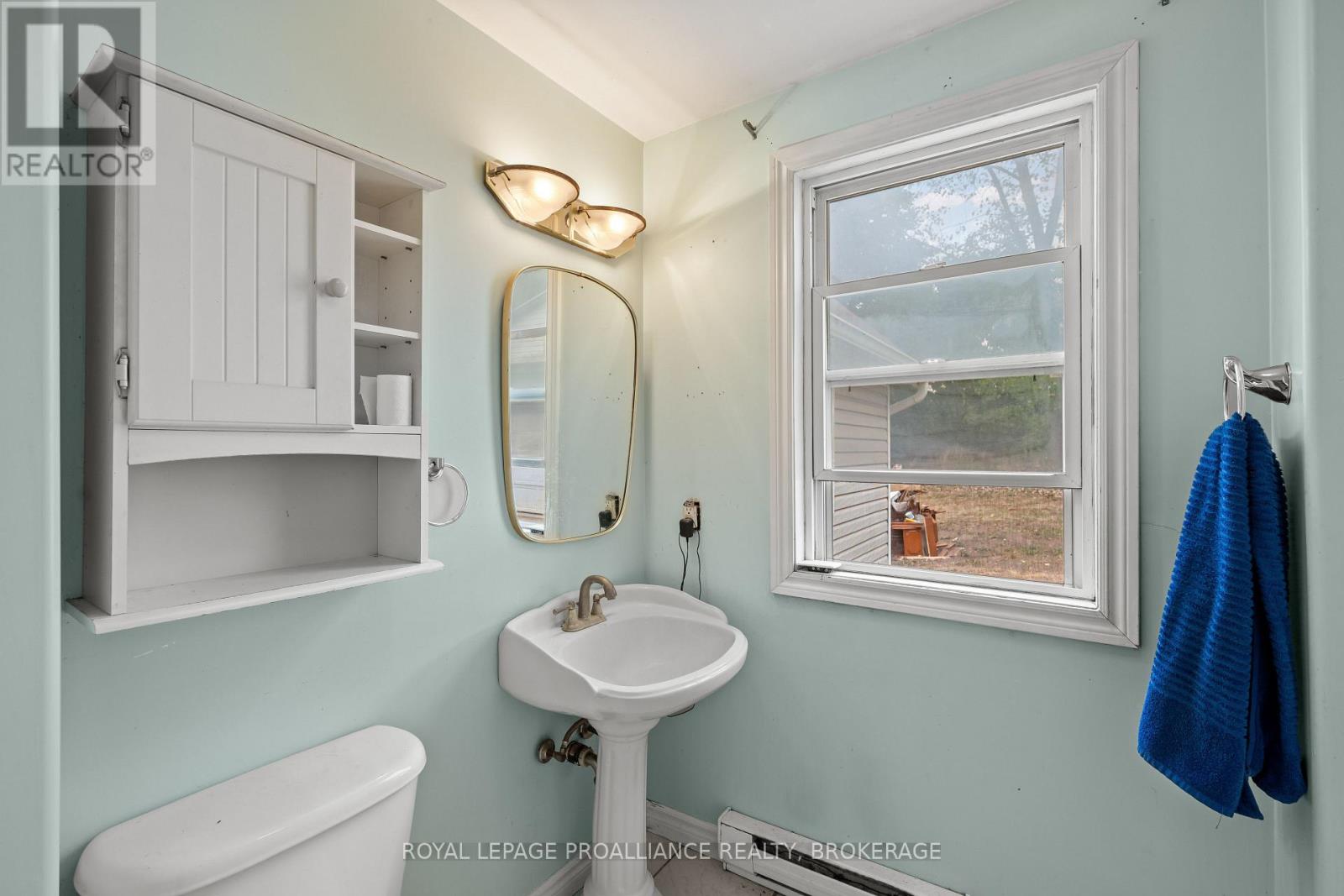 3734 Battersea Road, Frontenac (Frontenac South), Ontario  K0H 1X0 - Photo 7 - X12463190