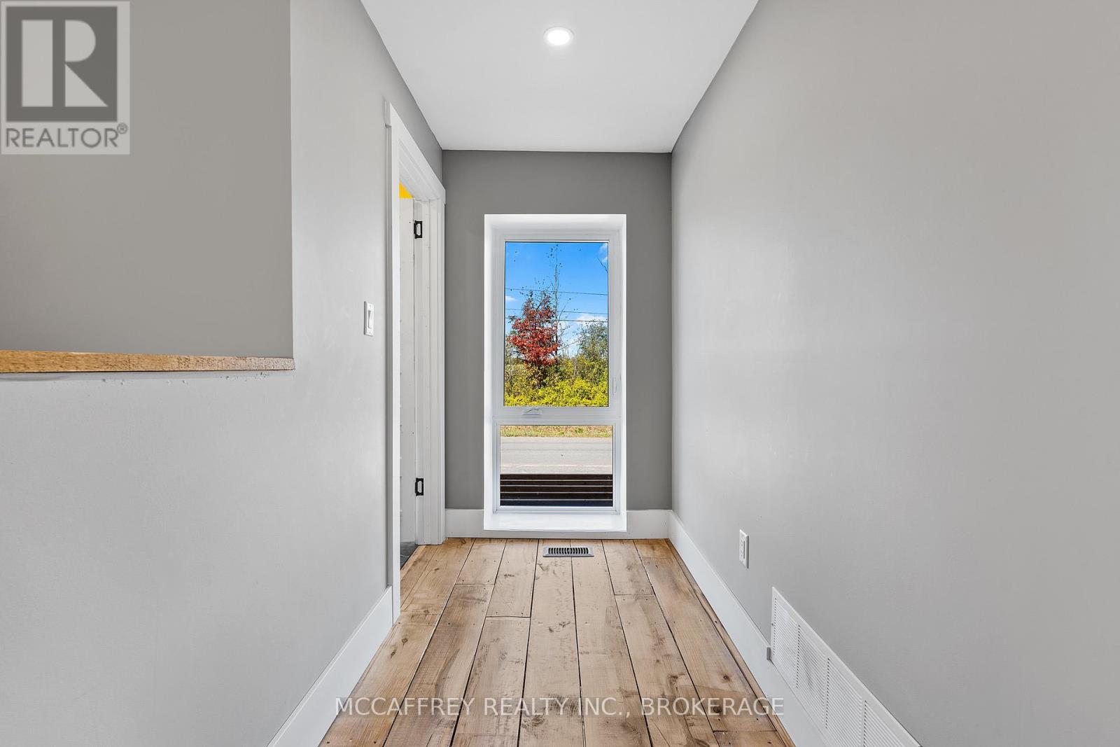 1050 Callaghan Road, Tyendinaga (Tyendinaga Township), Ontario  K0K 2N0 - Photo 32 - X12463244