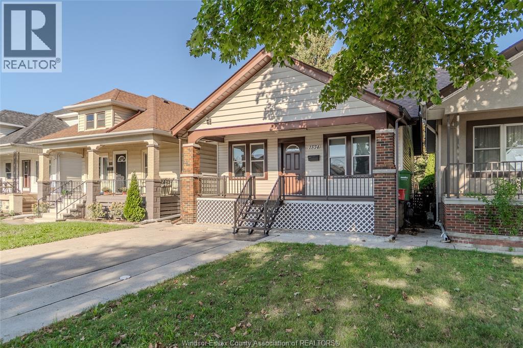 1574 Pierre Avenue, Windsor, Ontario  N8X 4P5 - Photo 1 - 25026175
