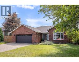 605 SMITH CRESCENT, LaSalle, Ontario