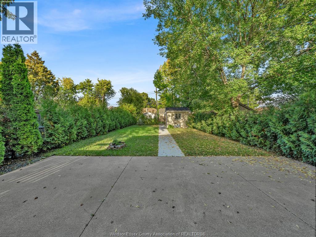 1716 Benjamin Avenue, Windsor, Ontario  N8Y 4W6 - Photo 20 - 25026173