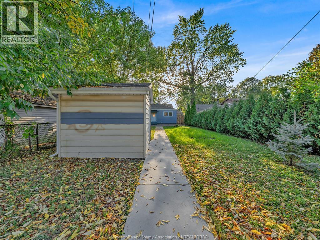 1716 Benjamin Avenue, Windsor, Ontario  N8Y 4W6 - Photo 26 - 25026173