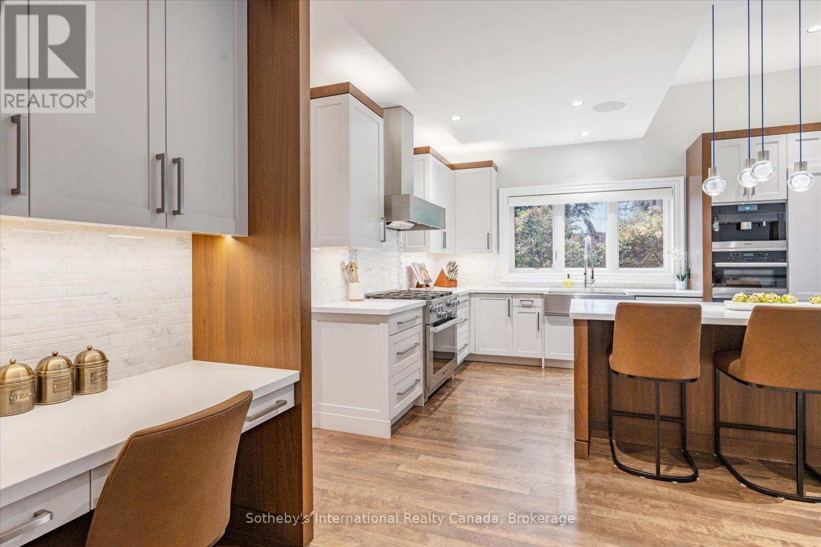 4169 Lakeshore Road, Burlington, Ontario  L7L 1A5 - Photo 15 - W12399072