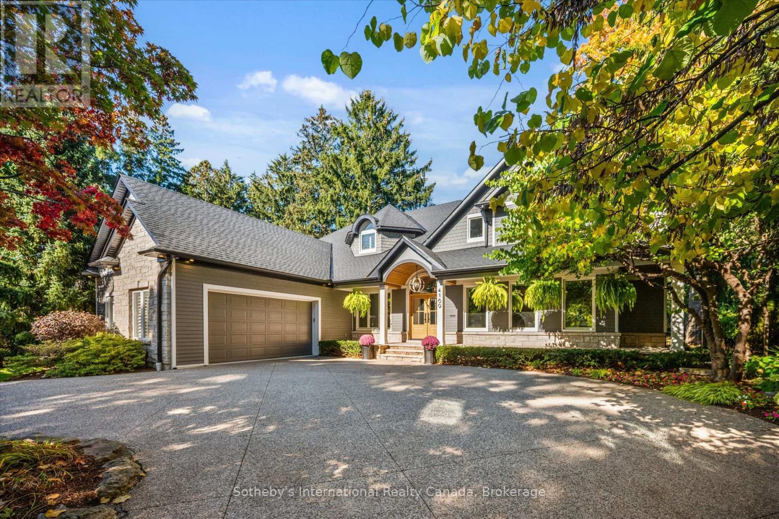 4169 Lakeshore Road, Burlington, Ontario  L7L 1A5 - Photo 2 - W12399072
